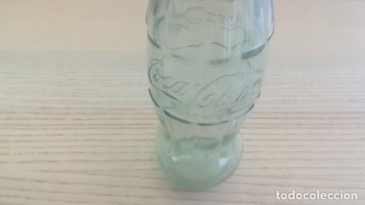 Coleccionismo de Coca-Cola y Pepsi: Botella Coca-cola 200 ml - Foto 2