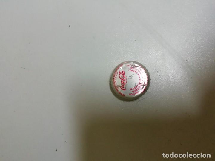 Coleccionismo de Coca-Cola y Pepsi: Tap&oacute;n de metal de Coca cola a rosca