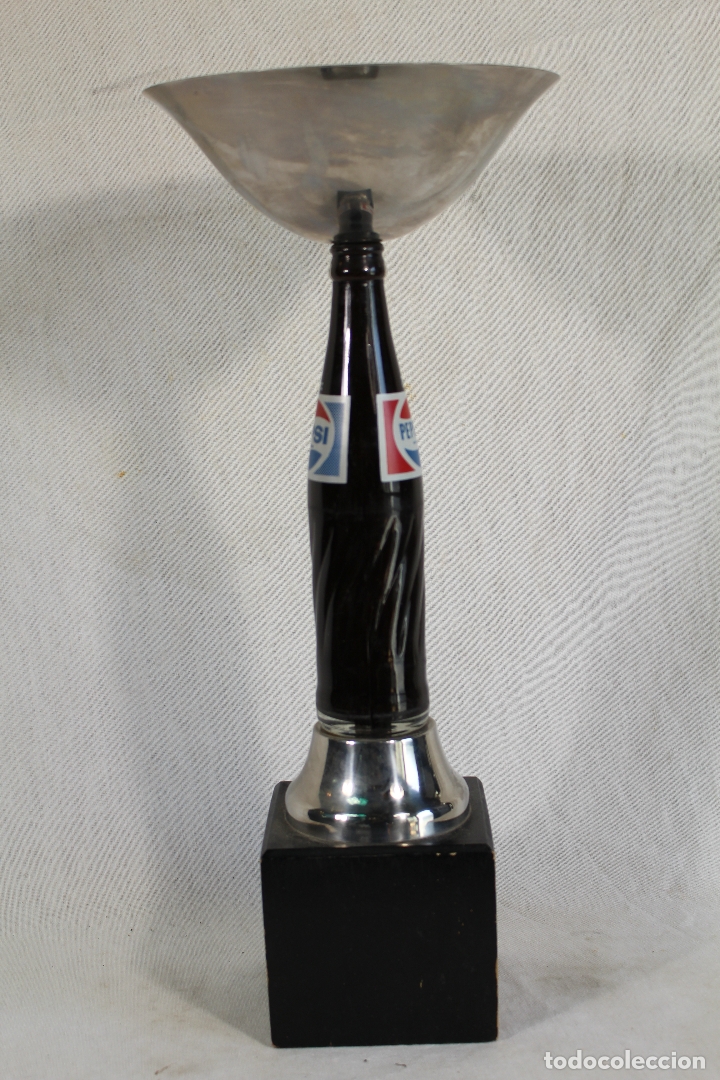 Coleccionismo de Coca-Cola y Pepsi: trofeo con botella de pepsi - cola - Foto 3