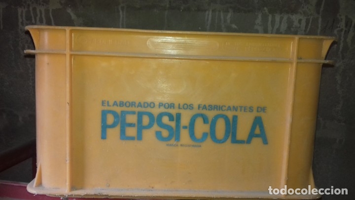 Sammeln von Coca-Cola und Pepsi: antigua caja de botellines pepsi cola de plastico a&ntilde;os 70.vacia.