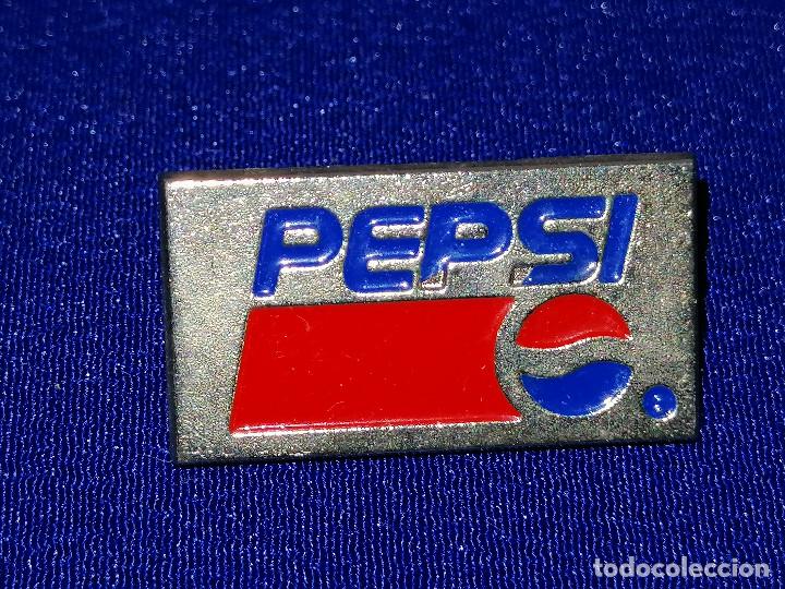Coleccionismo de Coca-Cola y Pepsi: PIN PEPSI - Foto 3