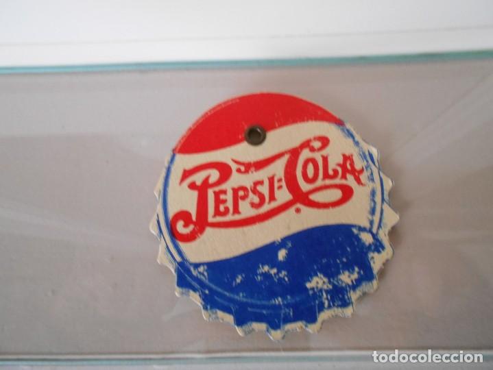 Coleccionismo de Coca-Cola y Pepsi: enblema de pepsi cola antiguo