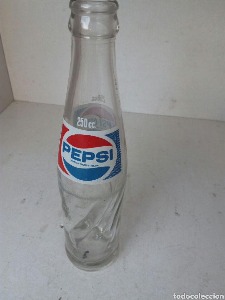 Collectionnisme de Coca-Cola et Pepsi: Botella de Pepsi vac&iacute;a 250 cc