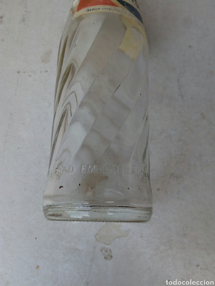 Coleccionismo de Coca-Cola y Pepsi: Botella Pepsi Cola vac&iacute;a 200 cc - Foto 3