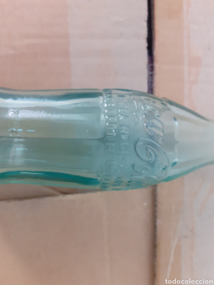 Coleccionismo de Coca-Cola y Pepsi: Botella grabada de coca cola - Foto 3