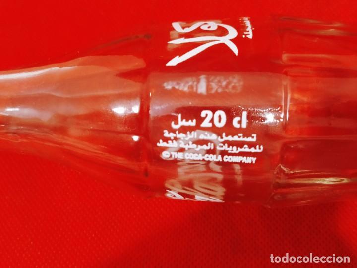 Coleccionismo de Coca-Cola y Pepsi: MINI BOTELLA VINTAGE DE COCA-COLA, EN &Aacute;RABE - Foto 4