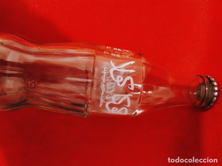 Coleccionismo de Coca-Cola y Pepsi: MINI BOTELLA VINTAGE DE COCA-COLA, EN &Aacute;RABE - Foto 7