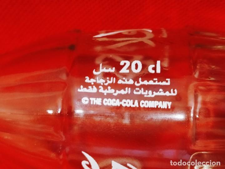 Coleccionismo de Coca-Cola y Pepsi: MINI BOTELLA VINTAGE DE COCA-COLA, EN &Aacute;RABE - Foto 8