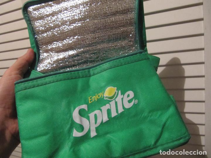 Collecting of Coca-Cola and Pepsi: bolso nevera SPRITE VERDE