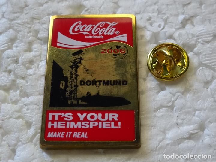 Sammeln von Coca-Cola und Pepsi: PIN DE COCA COLA / DEPORTES. COPA DEL MUNDO. MUNDIAL F&Uacute;TBOL 2006 ALEMANIA. SEDE DORTMUND