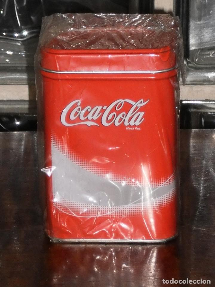 Coleccionismo de Coca-Cola y Pepsi: CAJA METALICA DE COCA COLA &ndash; PRECINTADA E IMPECABLE - Foto 4