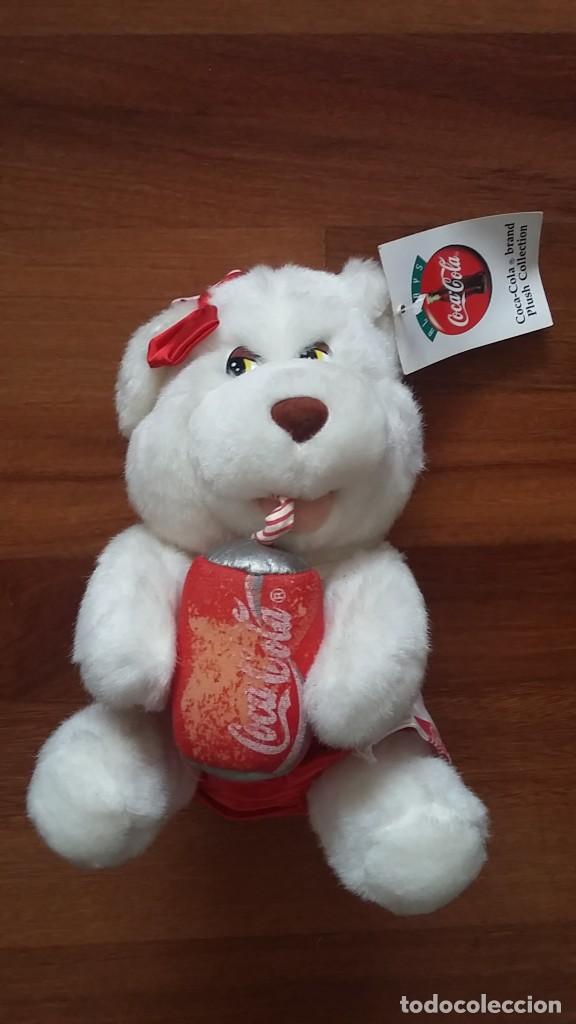 Collecting of Coca-Cola and Pepsi: Peluche osa coca cola con lata