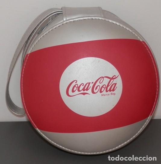 Collecting of Coca-Cola and Pepsi: CAJA PARA CD'S DE LA COCA-COLA
