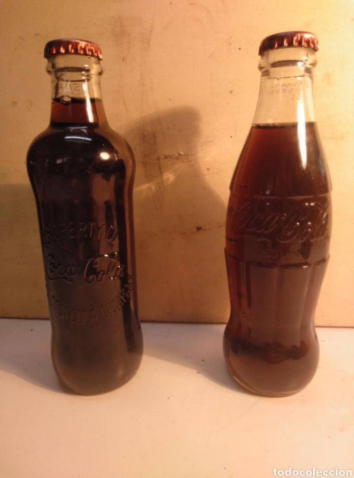 Coleccionismo de Coca-Cola y Pepsi: Lote 2 botellas Cocacola - Foto 1