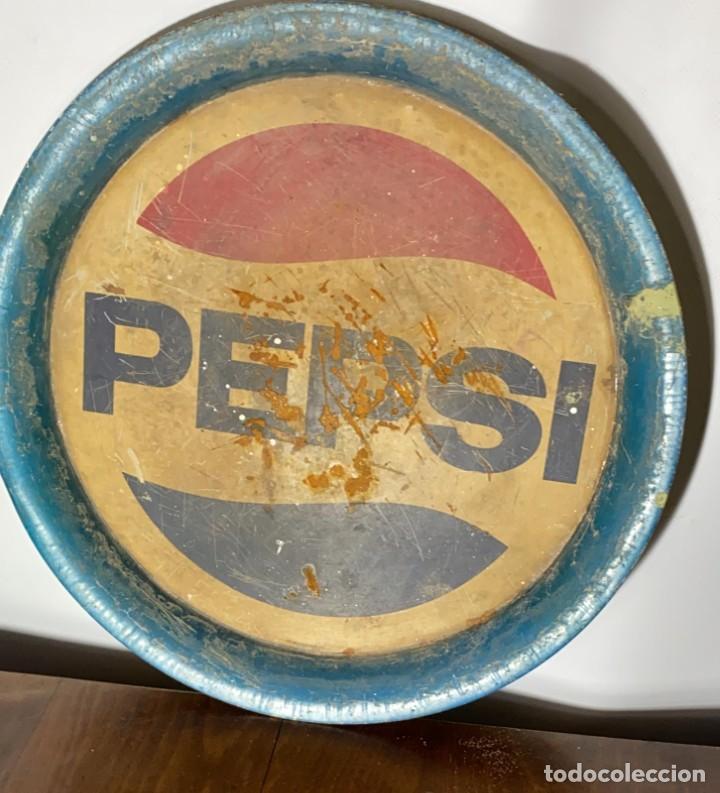 Collecting of Coca-Cola and Pepsi: BANDEJA ANTIGUA DE PEPSI DE 37 CMS. DE DIAMETRO