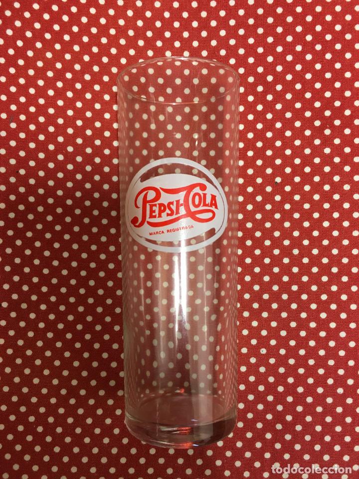 Sammeln von Coca-Cola und Pepsi: vaso de pepsicola