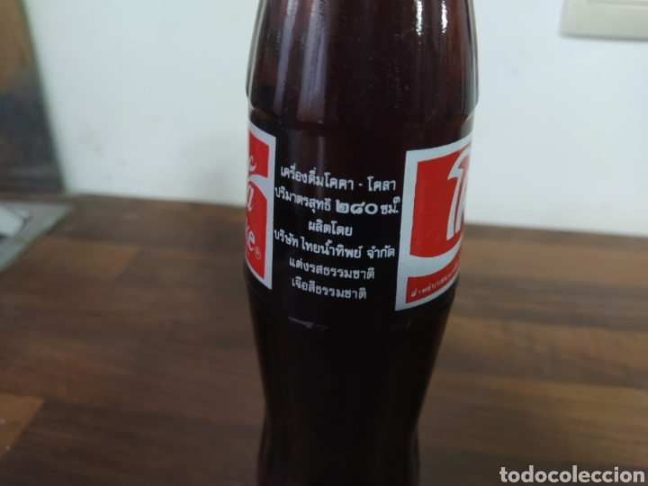 Coleccionismo de Coca-Cola y Pepsi: Botella Coca cola 33 cl extranjera - Foto 2