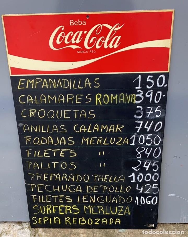 Sammeln von Coca-Cola und Pepsi: PIZARRA ANTIGUA DE BAR PUBLICIDAD DE COCA COLA 75 CMS. ALTURA X 50 DE LARGO DE PASTA DURA FIBRADA