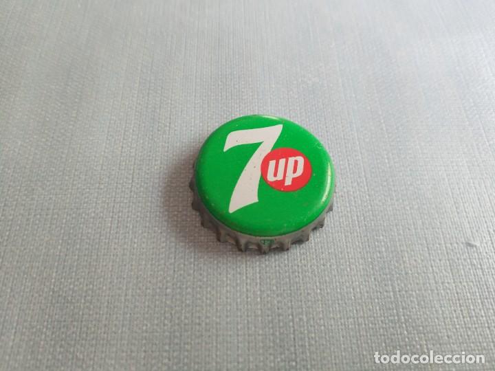 Collecting of Coca-Cola and Pepsi: Chapa 7UP 2 (TCI)