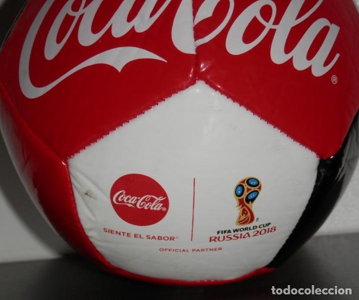 Coleccionismo de Coca-Cola y Pepsi: PEQUE&Ntilde;O BALON DE LA COCA - COLA - Foto 2