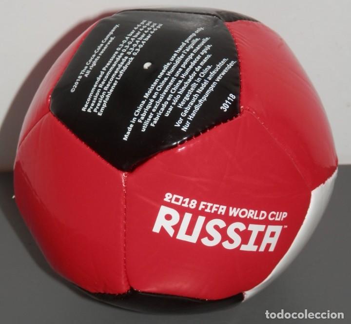 Coleccionismo de Coca-Cola y Pepsi: PEQUE&Ntilde;O BALON DE LA COCA - COLA - Foto 3