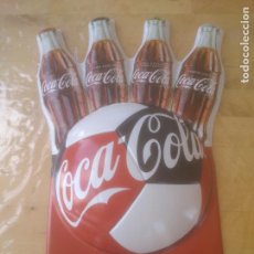 Coleccionismo de Coca-Cola y Pepsi: CARTEL ANUNCIO DE COCA COLA, PLASTICO EN RELIEVE. Lote 275671083