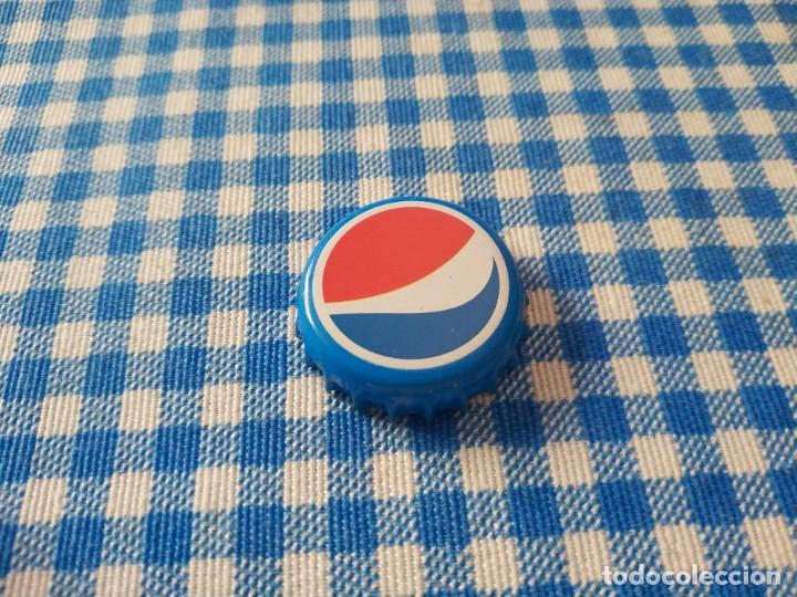 Collecting of Coca-Cola and Pepsi: Chapa Pepsi BE (RRK)