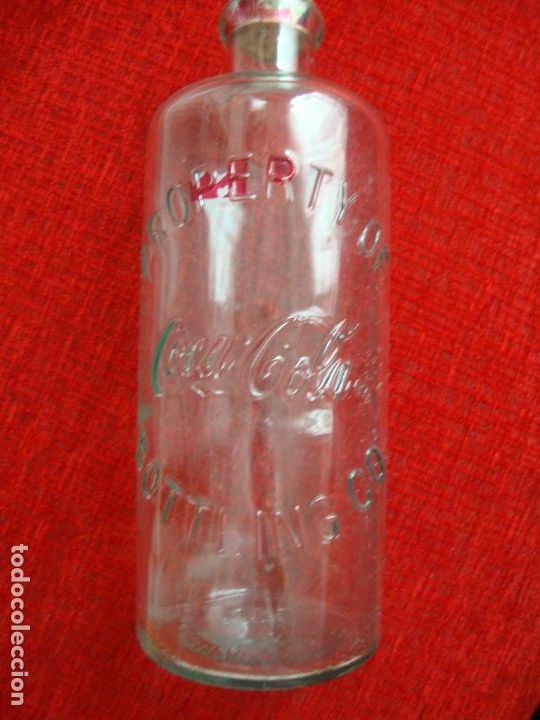 Collecting of Coca-Cola and Pepsi: reproducci&oacute;n botella de cocacola