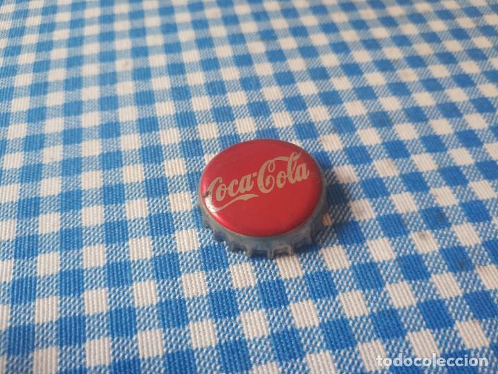 Collecting of Coca-Cola and Pepsi: Chapa Coca Cola DE 2 (TIK)