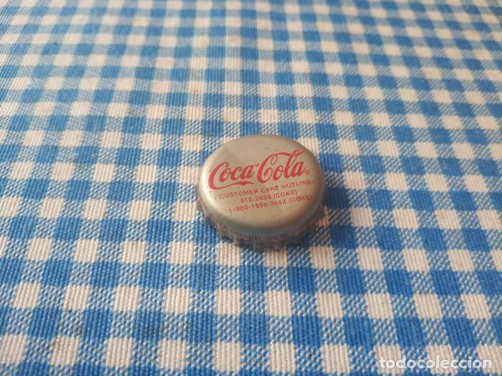 Collecting of Coca-Cola and Pepsi: Chapa Coca Cola FIL 2
