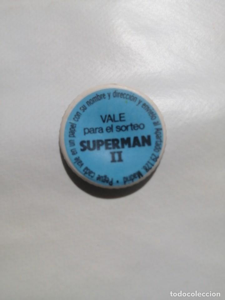Sammeln von Coca-Cola und Pepsi: CROMO PLASTICO DE CHAPA VALE PARA EL SORTEO SUPERMAN II