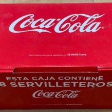 Coleccionismo de Coca-Cola y Pepsi: CAJA 8 SERVILLETEROS - COCA COLA ¡IMPECABLES!. Lote 399899094