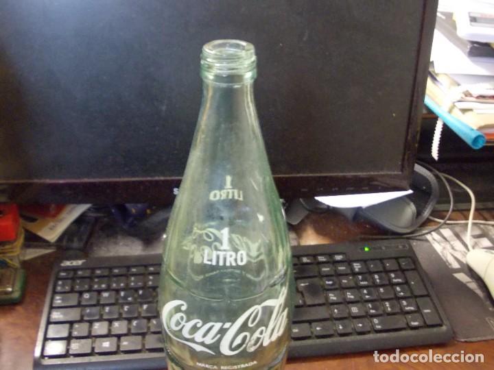 Coleccionismo de Coca-Cola y Pepsi: Botella serigrafiada Coca Cola un litro - Foto 5