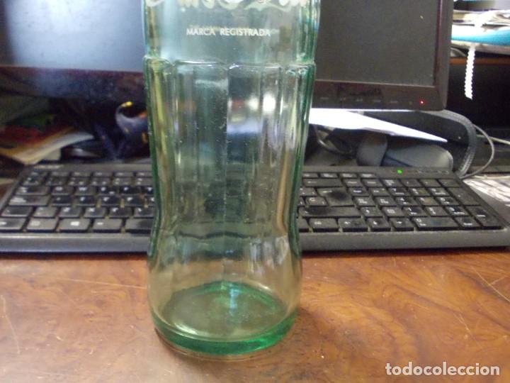 Coleccionismo de Coca-Cola y Pepsi: Botella serigrafiada Coca Cola un litro - Foto 6
