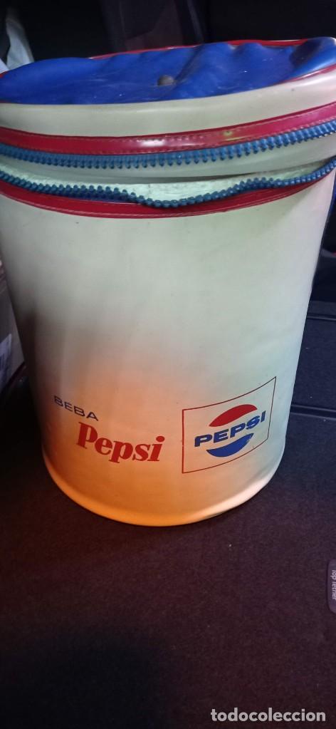 Collectionnisme de Coca-Cola et Pepsi: ANTIGUA NEVERA PORT&Aacute;TIL PEPSI COLA a&ntilde;os 60-70