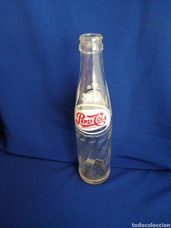 Coleccionismo de Coca-Cola y Pepsi: PEPSI-COLA BOTELLA 250 CC. - Foto 2