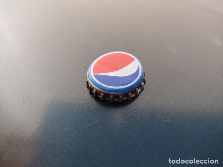 Collecting of Coca-Cola and Pepsi: Chapa Pepsi 4 (CP)