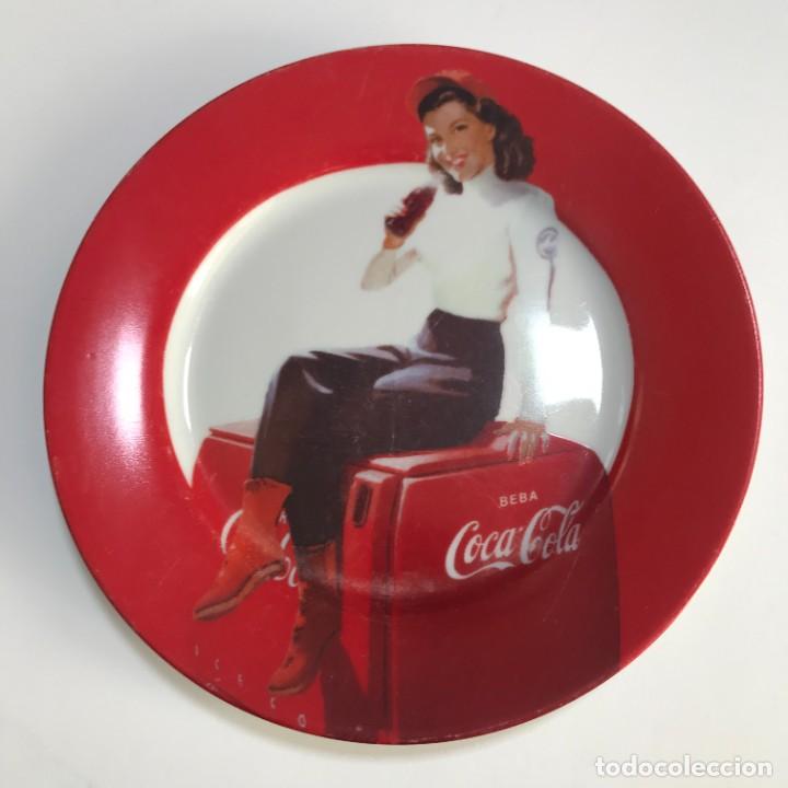 Collecting of Coca-Cola and Pepsi: PLATO COCA-COLA VINTAGE, COCACOLA PLATOS 19 CMS (2)