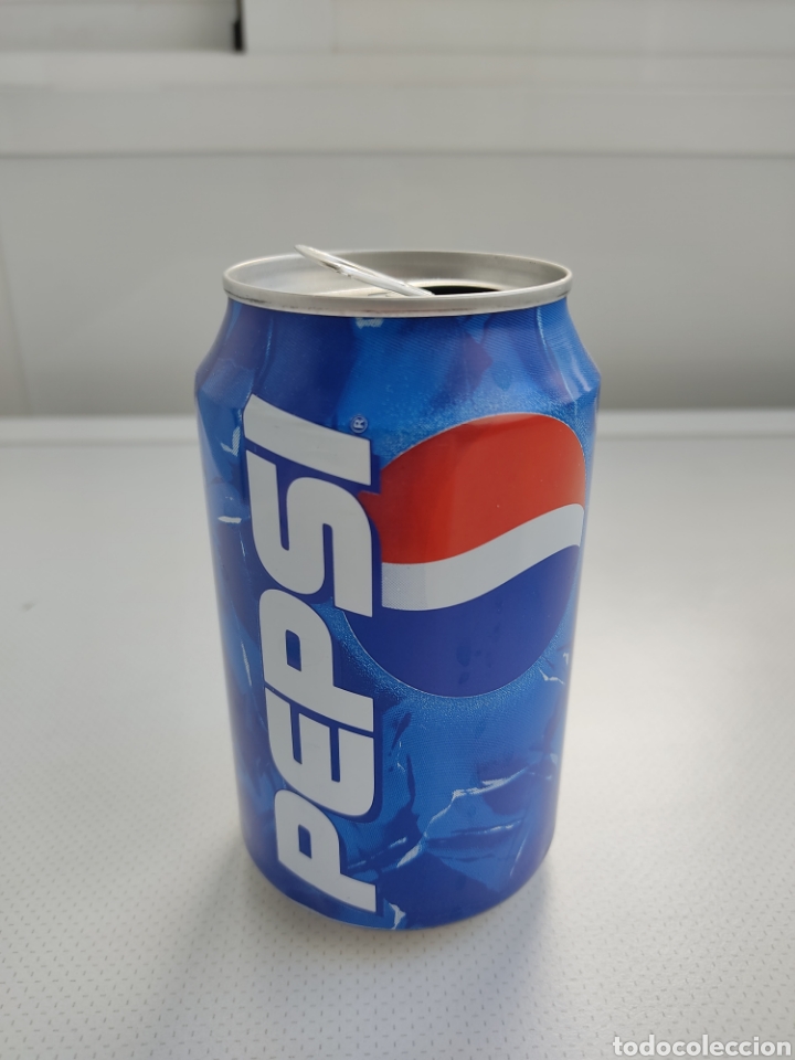 Collecting of Coca-Cola and Pepsi: Pepsi lata a&ntilde;os 90