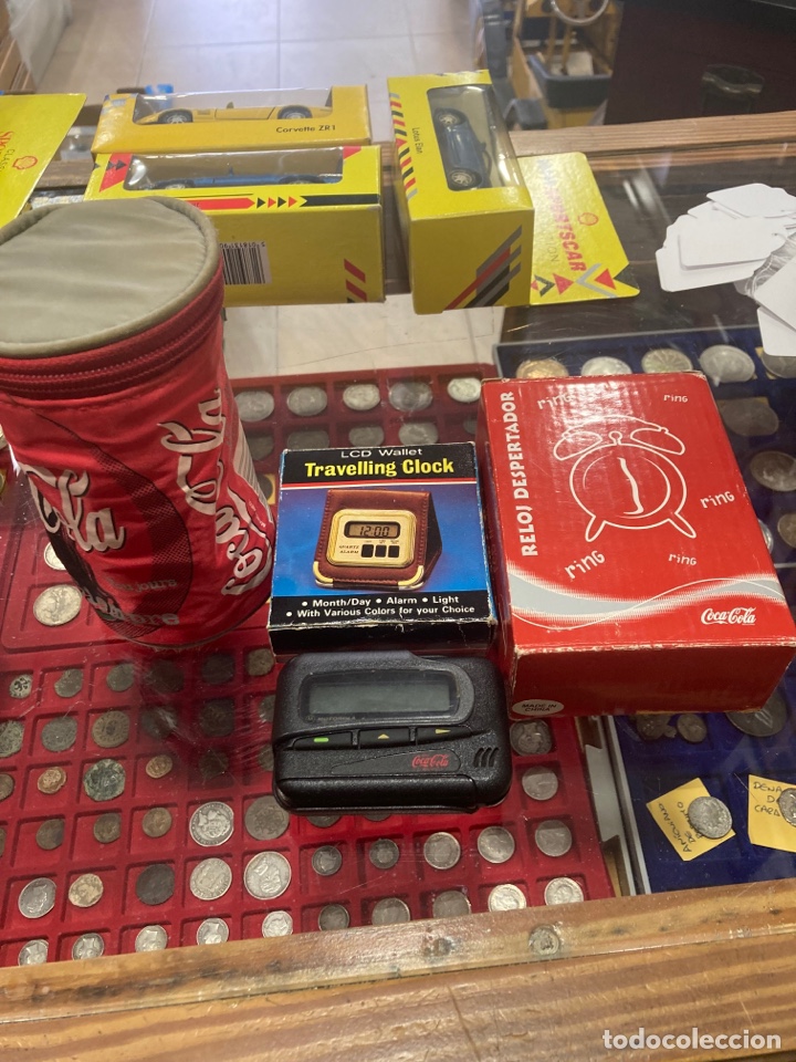 Coleccionismo de Coca-Cola y Pepsi: Lote de art&iacute;culos de Coca Cola - Foto 1