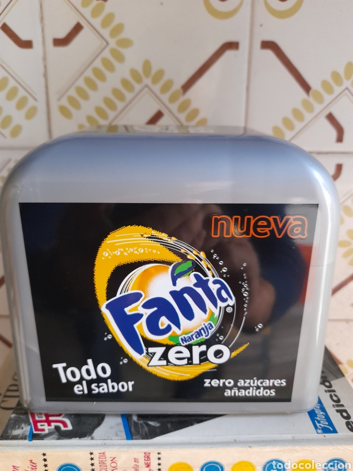 Coleccionismo de Coca-Cola y Pepsi: Servilletero de Fanta Zero - Foto 1