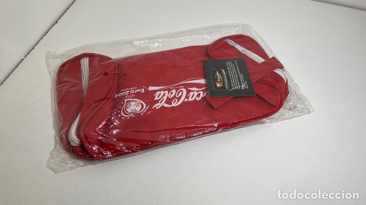 Collectionnisme de Coca-Cola et Pepsi: BOLSA DEPORTIVA / NECESER - OFICIAL COCACOLA EURO 2004 PORTUGAL - NUEVO A ESTRENAR