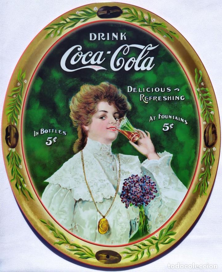 Colecionismo de Coca-Cola e Pepsi: Placa, Cartel o Chapa met&aacute;lica de CocaCola/Coca Cola de Planeta DeAgostini, Mujer bebiendo en vaso