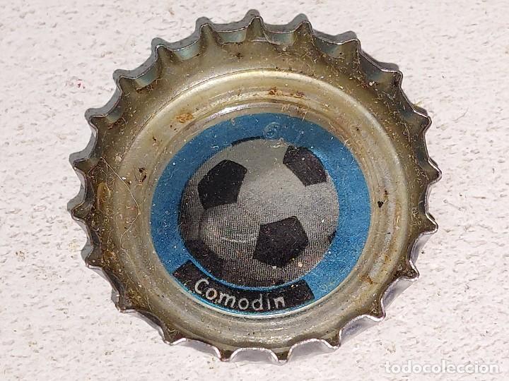 Collecting of Coca-Cola and Pepsi: ANTIGUA CHAPA DE COCA COLA - CROMO BALON COMODIN SELECCION ESPA&Ntilde;OLA MUNDIAL USA 94 1994