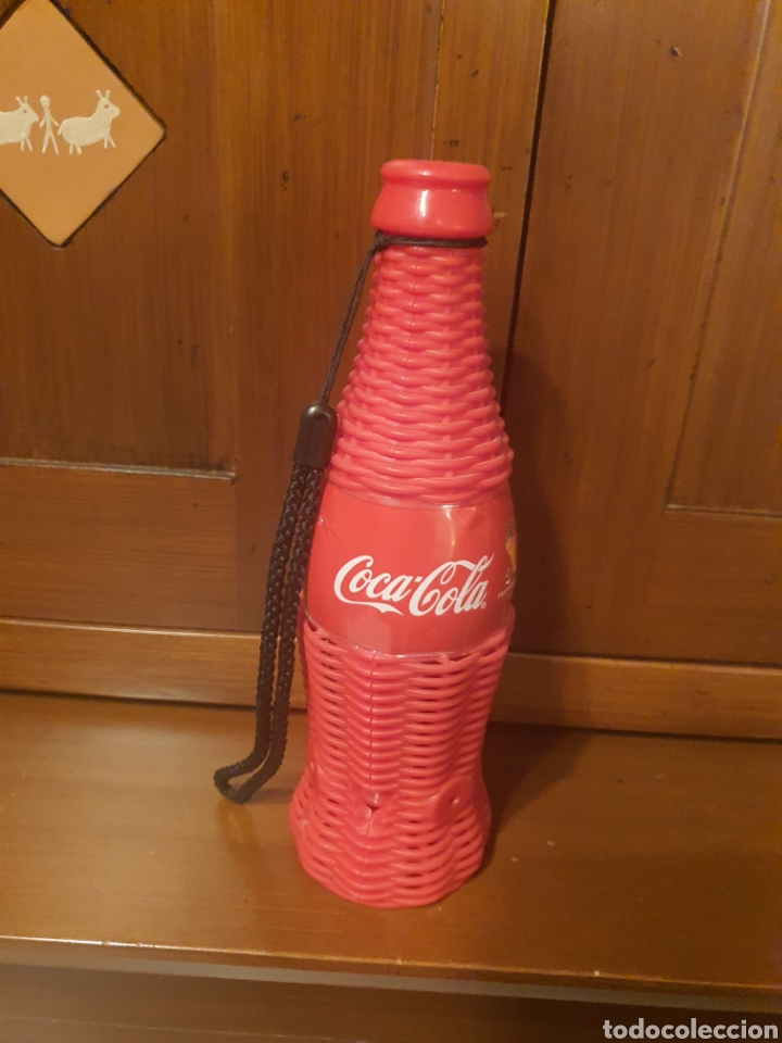 Collectionnisme de Coca-Cola et Pepsi: Botella coca cola mundial Brasil silbato y maraca