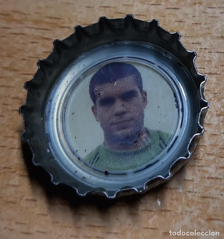 Collecting of Coca-Cola and Pepsi: chapa jugador bar&ccedil;a crown cap tapon corona