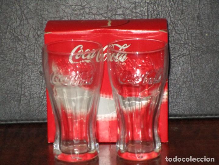 Collecting of Coca-Cola and Pepsi: 2 VASOS COCA-COLA-PEQUE&Ntilde;OS 13 cm Altura x 7 cm diametro superior - EN CAJA DE CARTON ORIGINAL