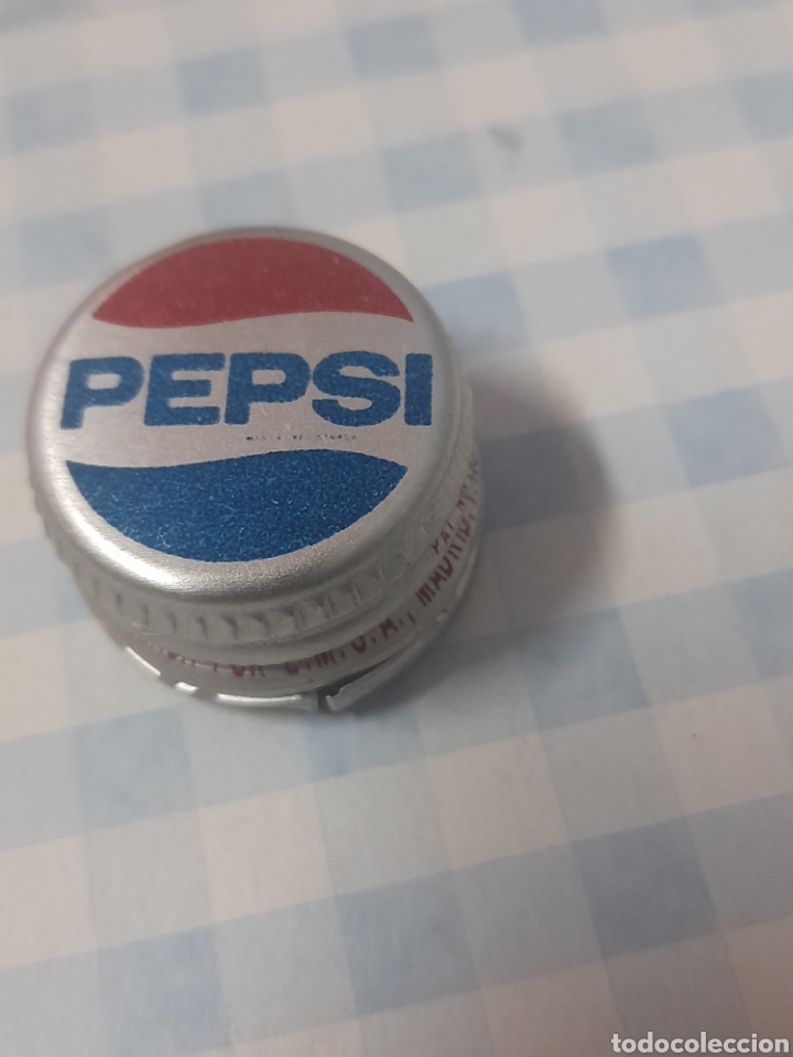Sammeln von Coca-Cola und Pepsi: Antiguo tap&oacute;n de rosca de Pepsi