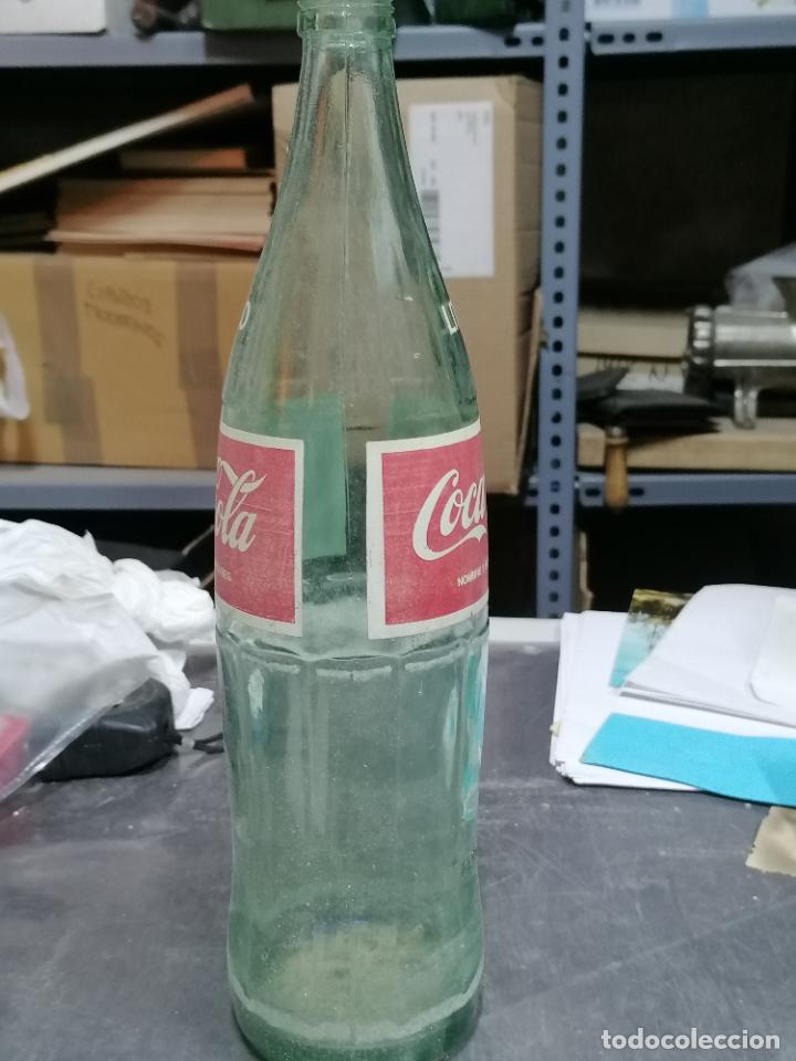Coleccionismo de Coca-Cola y Pepsi: BOTELLA I LITRO DE COCA COLA - Foto 2