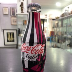 Coleccionismo de Coca-Cola y Pepsi: BOTELLA COCA COLA GIANFRANCO FERRE (L47). Lote 370691906